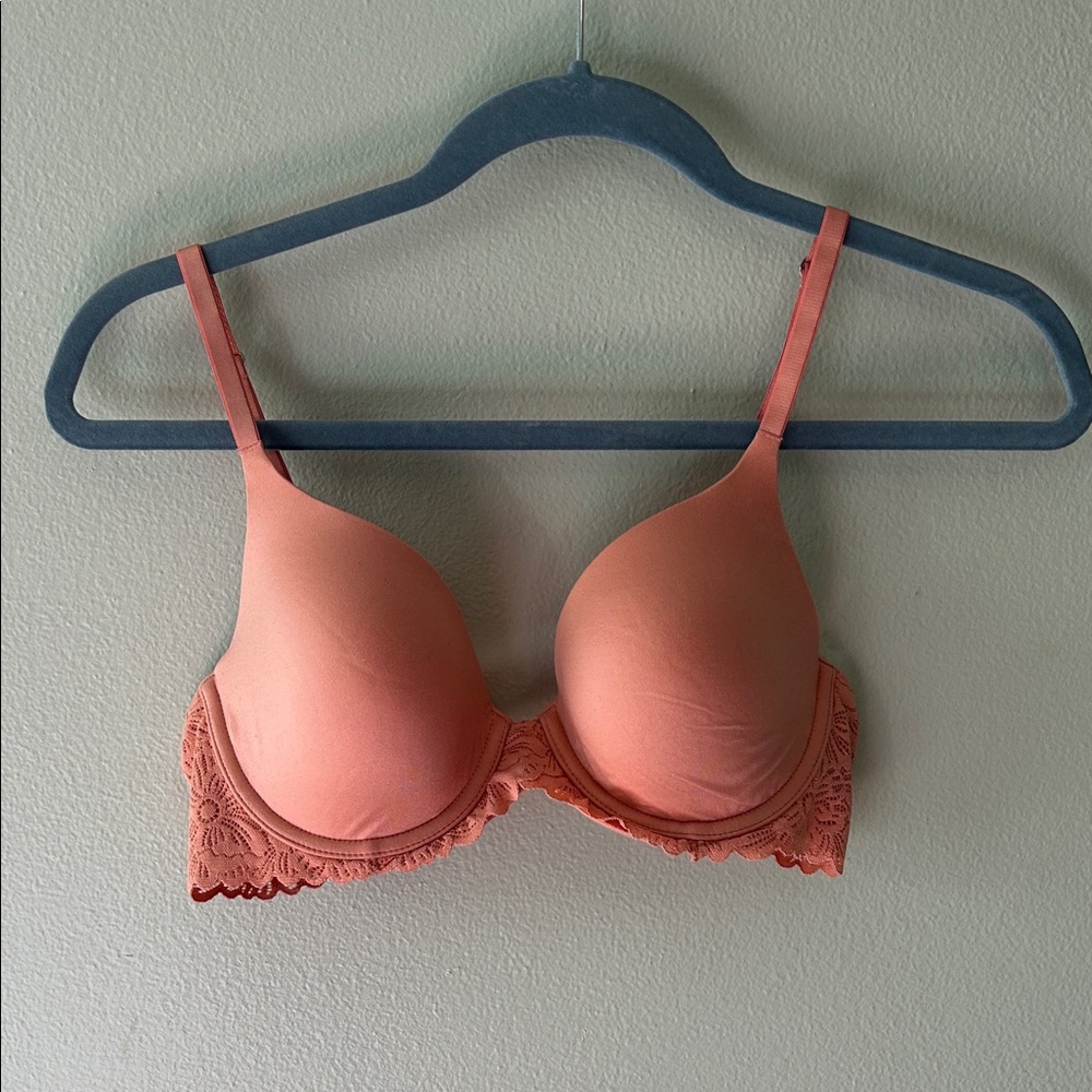 Aerie Coral Lace Bra